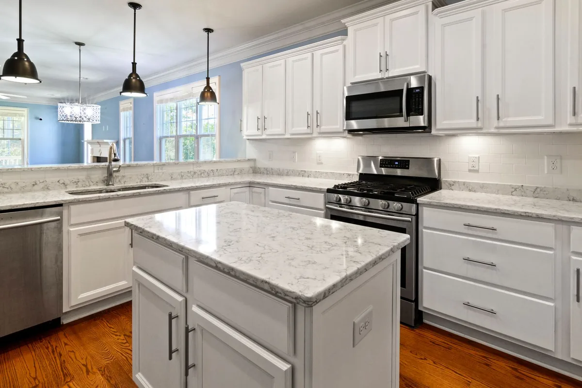 Filth & Squalor Cleanup in Hampton Manor, NY